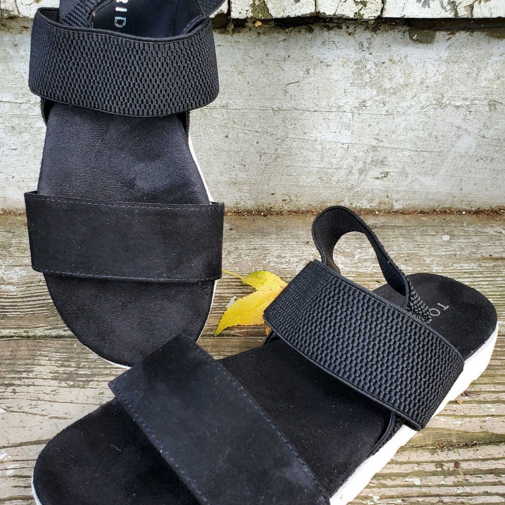 Torrid Black Strappy Sandals
